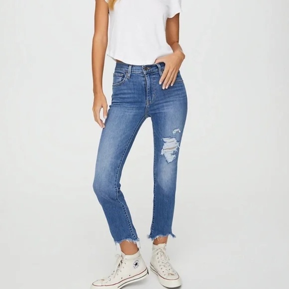Levi’s premium denim high rise straight 724 jeans